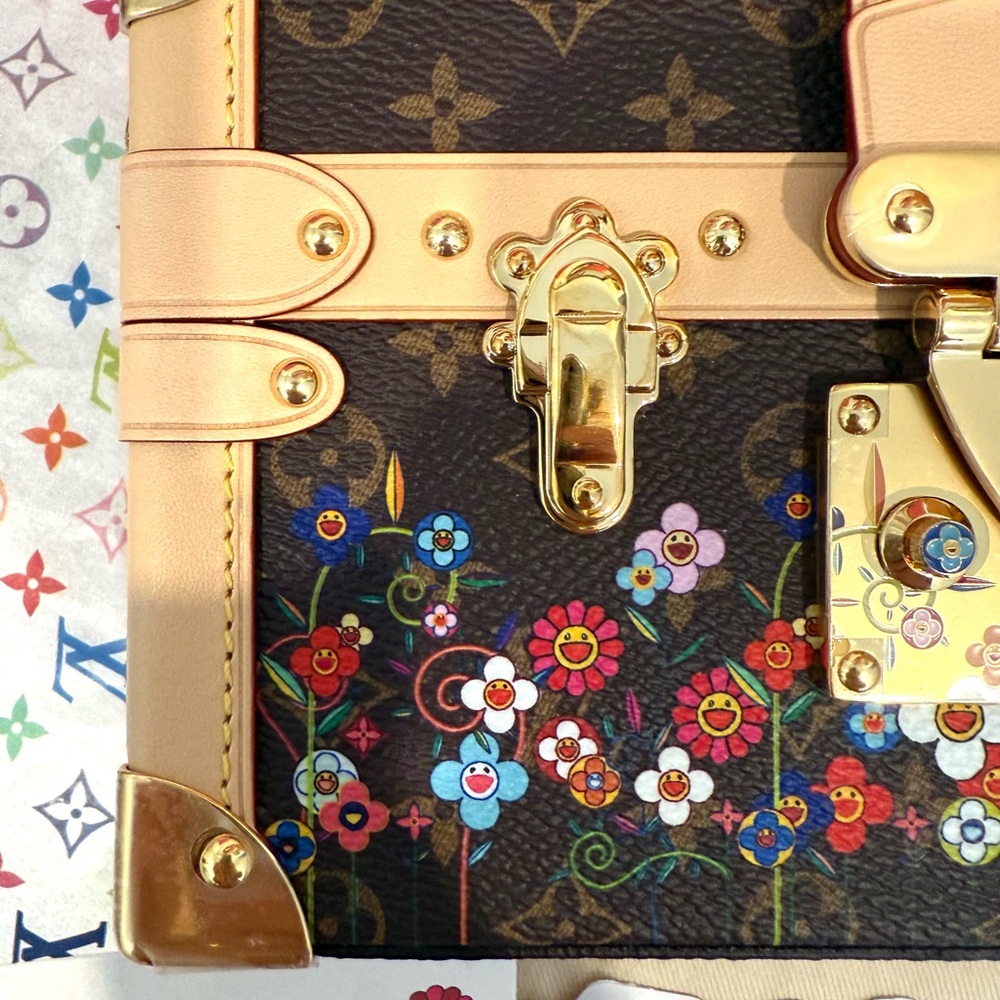 ***SOLD***Louis Vuitton X Murakami 2025 Petite Malle Superflat Limited Bag- NWOT - Picture 3 of 13